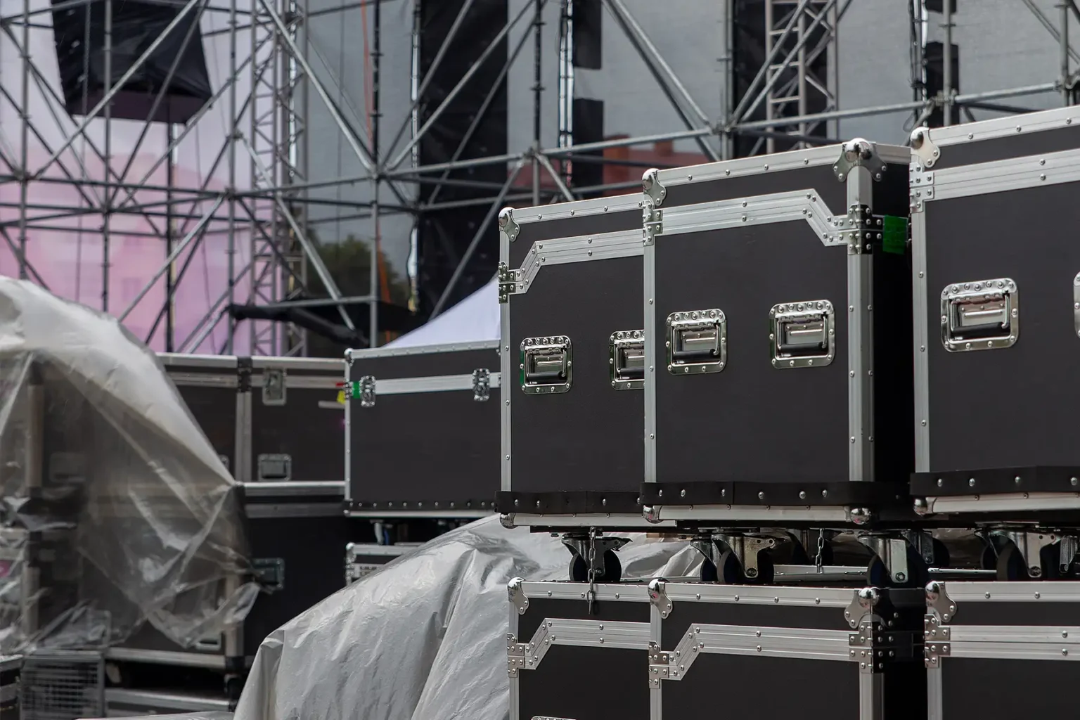 Caja para equipos de sonido